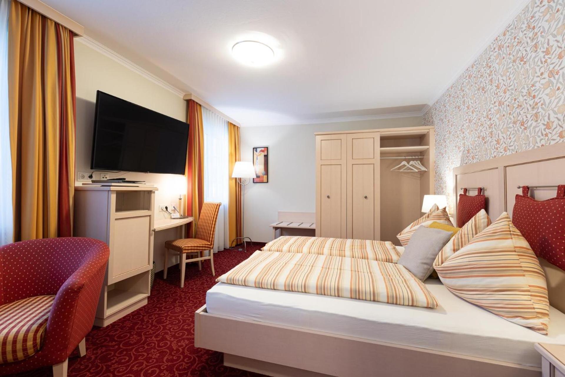Schliefauhof Hotell Randegg Eksteriør bilde